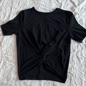 Lululemon size 4 short sleeve
